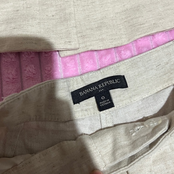 Banana Republic Factory Cream Blazer - Picture 6 of 7